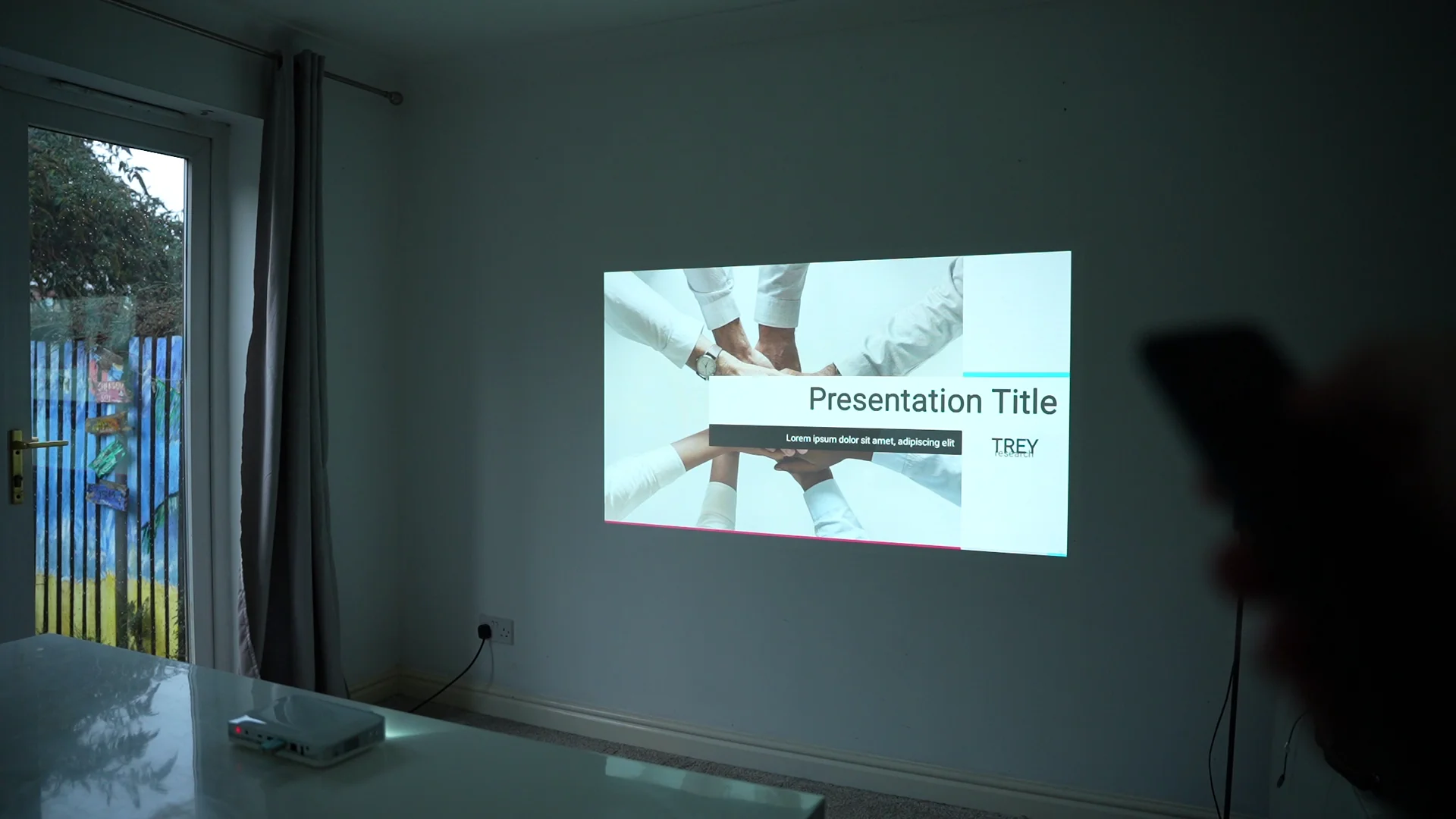 Pico Genie M550 Plus 4.0 Smart Projector (650 lms Full HD Ultra Portable) - Image 10